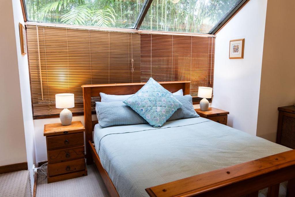 Lake Russell Retreat Emerald Beach Extérieur photo