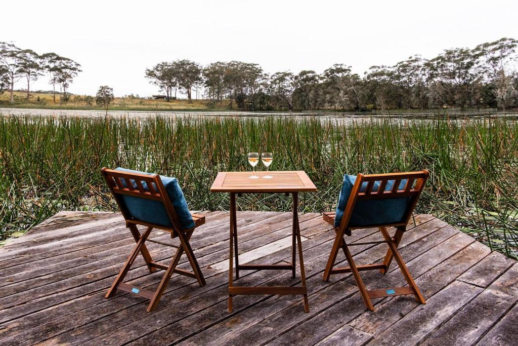 Lake Russell Retreat Emerald Beach Extérieur photo